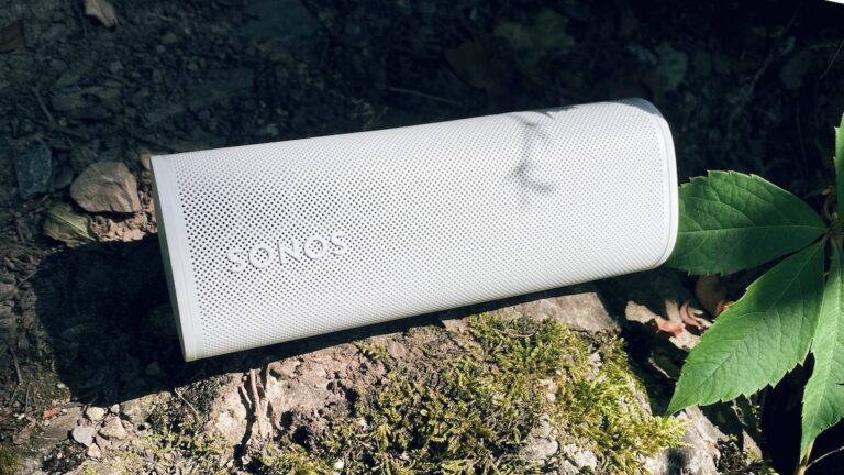 Sonos Roam 2 im Test: Besser als der Vorgänger? Sonos Roam 2 im Test. (Foto: Stefan Schickedanz)