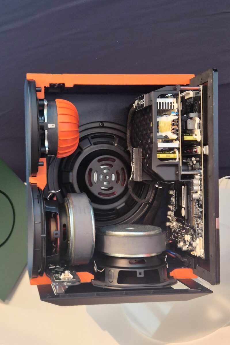 Cambridge Audio L/R X Test