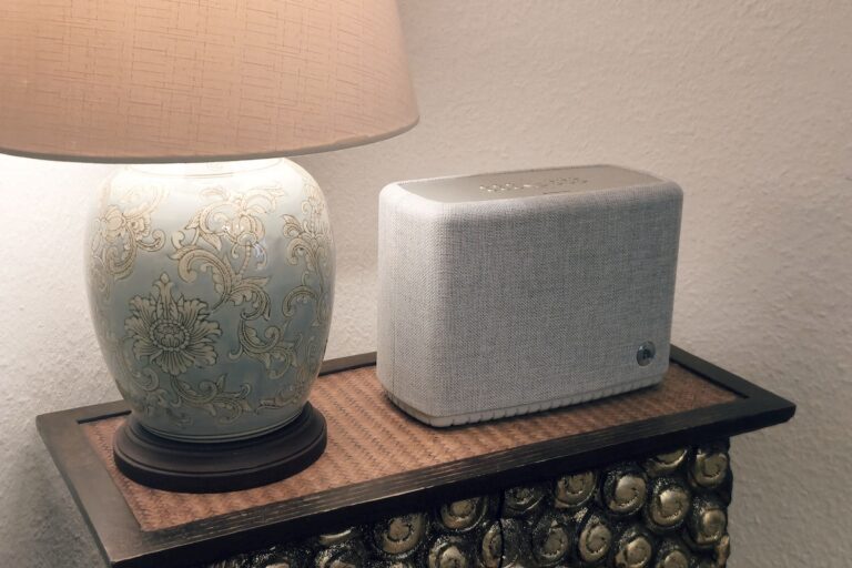 Audio Pro A15 W im Wohnzimmer