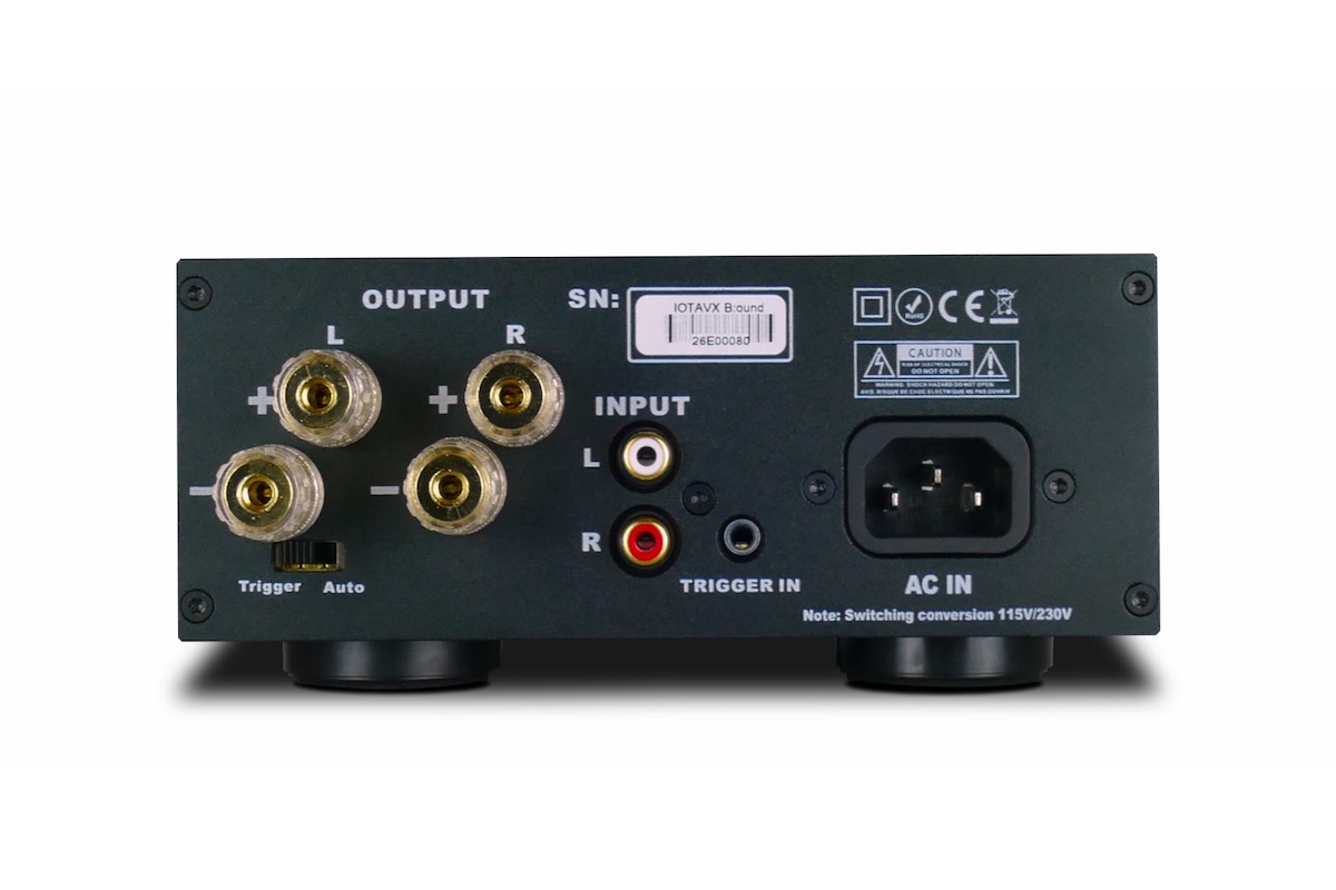 Anschlussfeld des IOTAVX B:ound