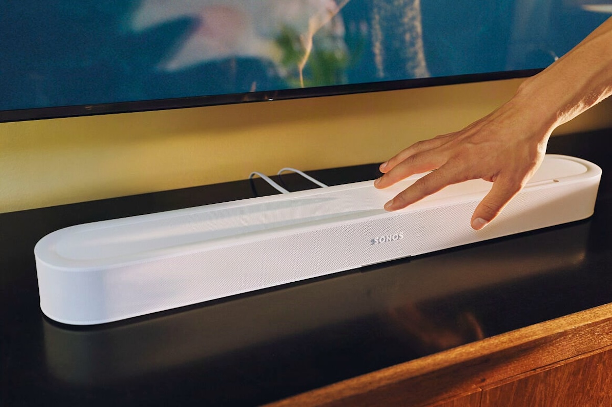 Sonos Beam Ultra und Ace Ultra: Alle Daten und Preise Sonos Beam Ultra Soundbar und Sonos Ace Ultra Kopfhörer