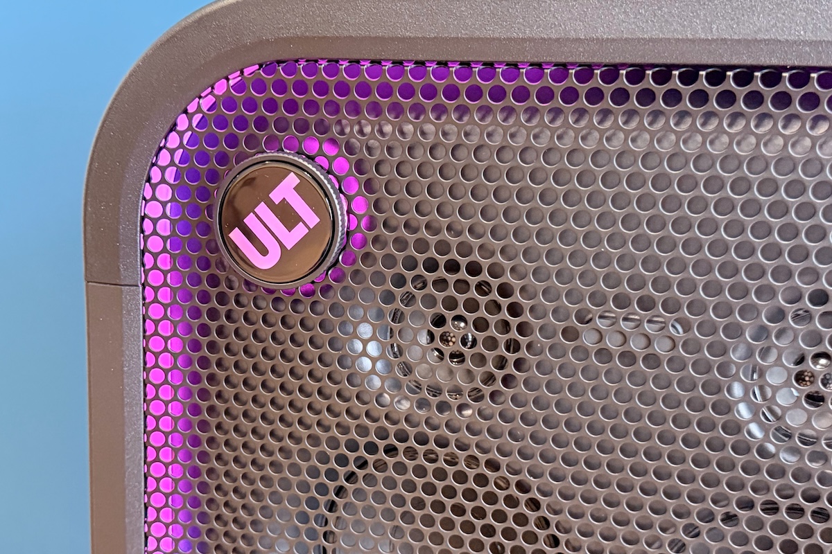 Sony ULT Tower 7 Test – ULT-Taste mit Lautstärkeregelung